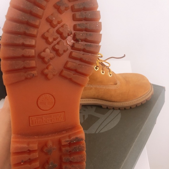 Timbs - Picture 4 of 6
